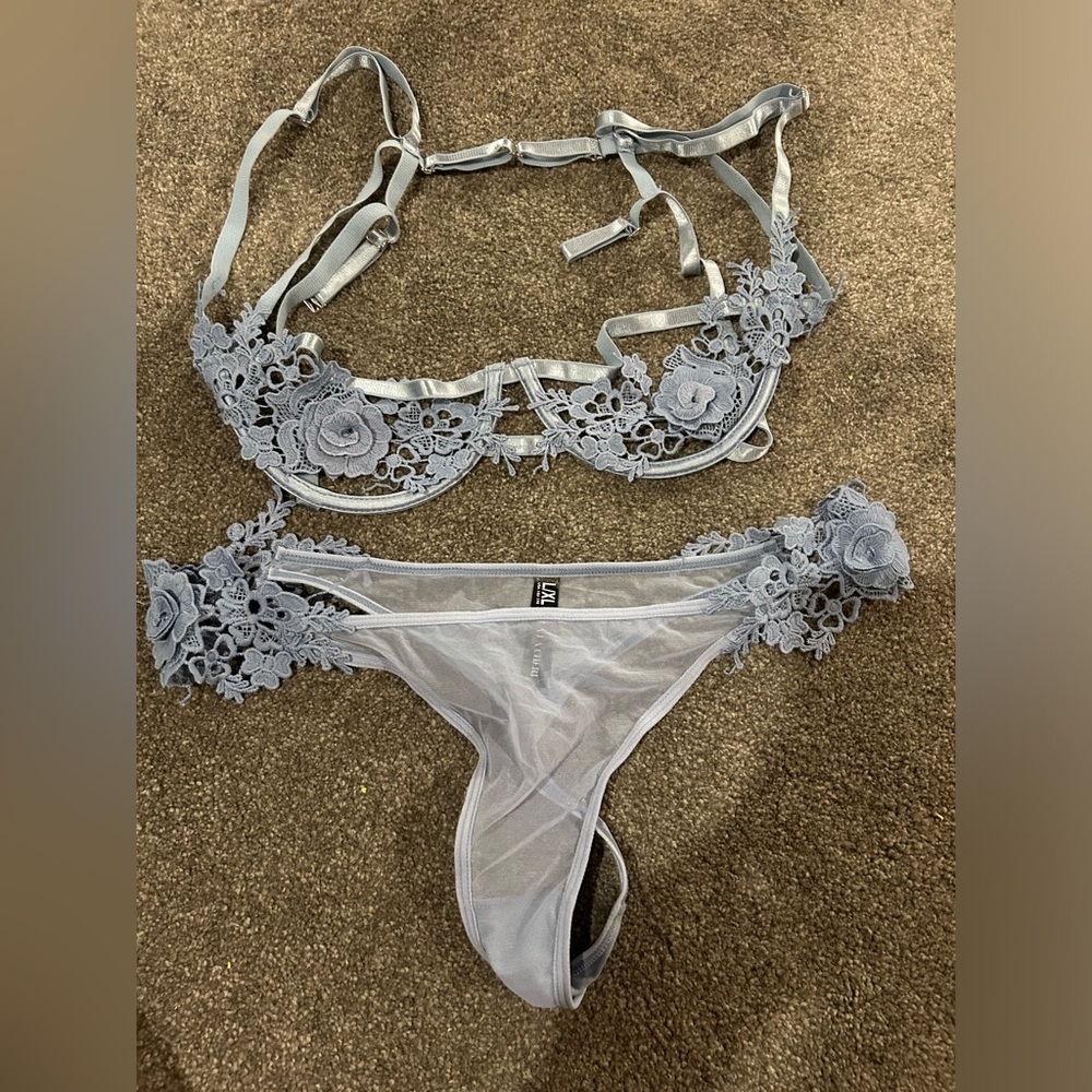 NWOT Blue LALA Cheri Embroidered Lace Open Cup Bra and Thong Set